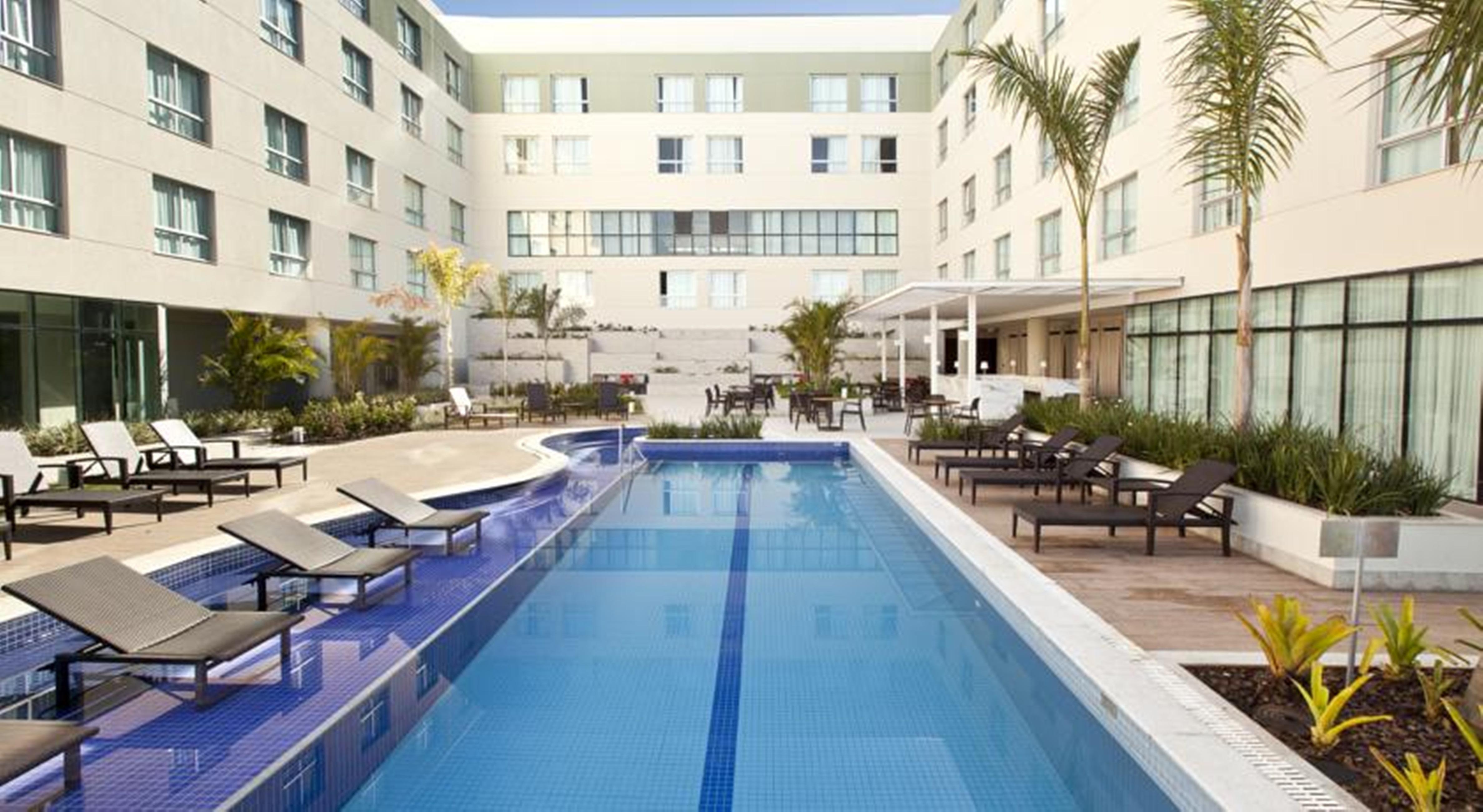 Esuites Lagoa Santa ラゴア・サンタ エクステリア 写真