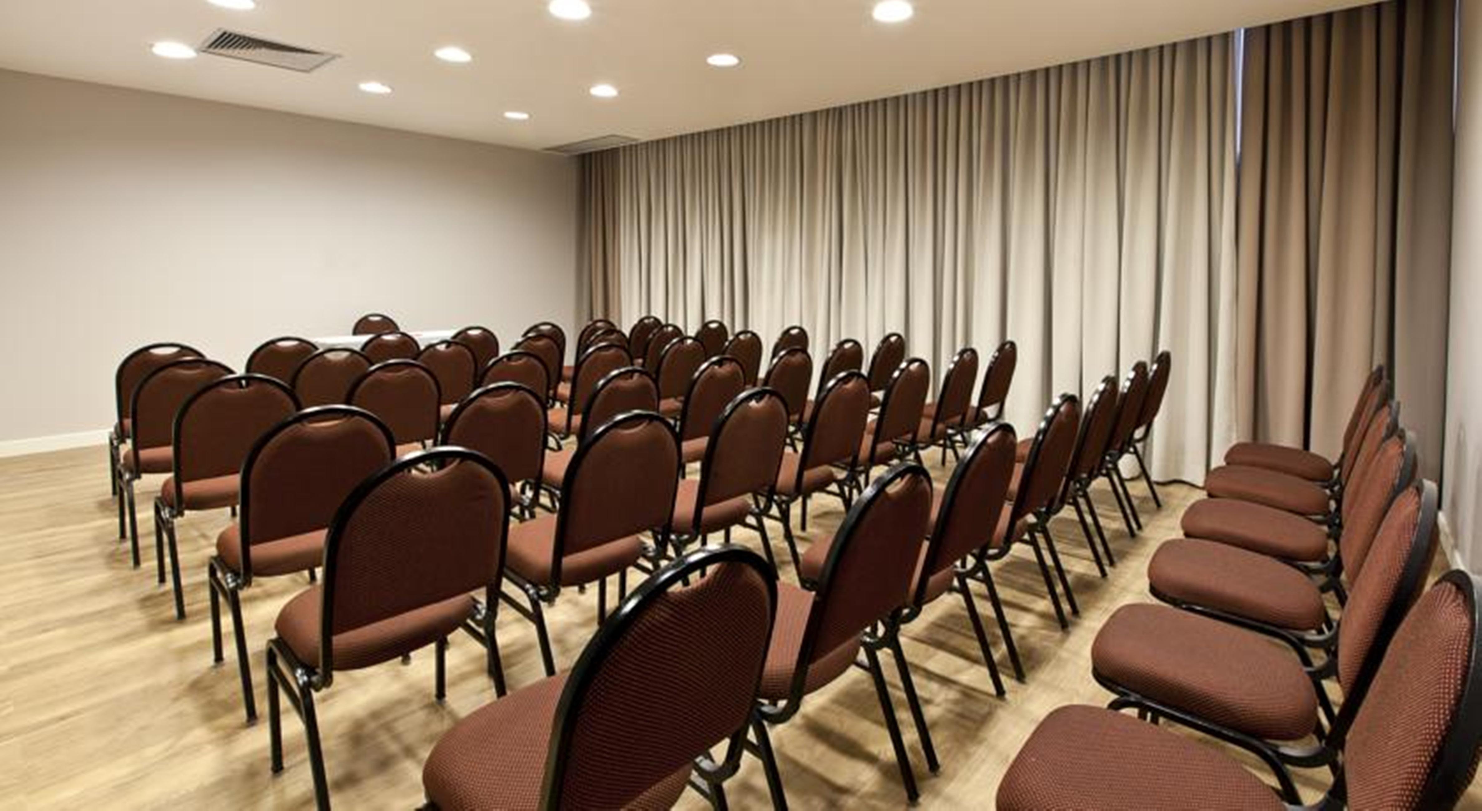 Esuites Lagoa Santa ラゴア・サンタ エクステリア 写真