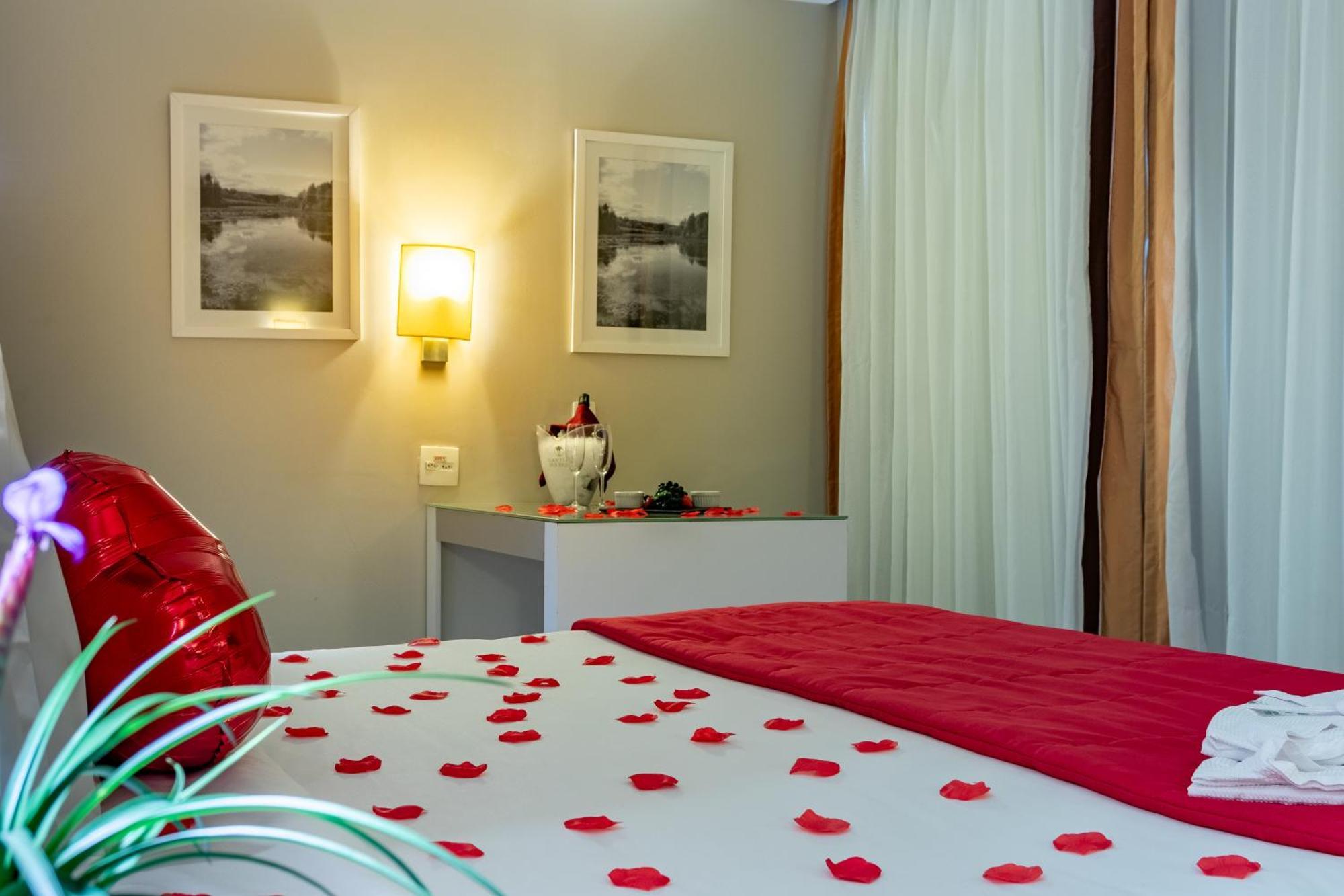 Esuites Lagoa Santa ラゴア・サンタ エクステリア 写真